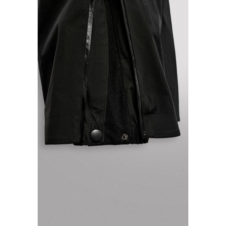 ВОДОНЕПРОНИЦАЕМАЯ ЛЫЖНАЯ КУРТКА RECCO®