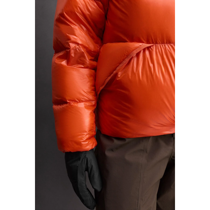 ПУХОВИК ДЛЯ ЛЫЖНОГО СПОРТА С НАПОЛНИТЕЛЕМ ИЗ ПУХА И ПЕРА