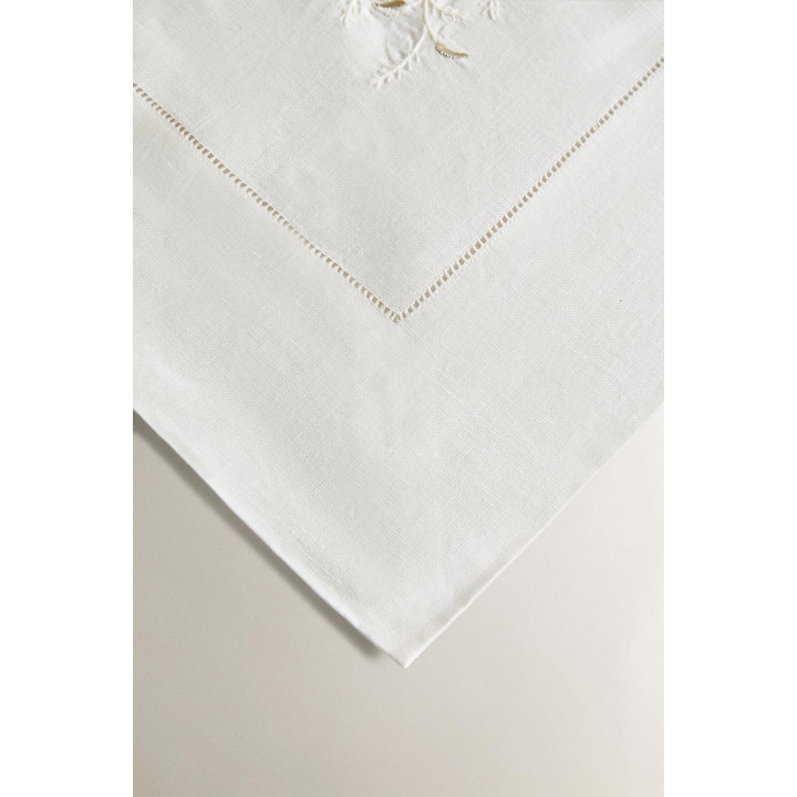 Льняная рождественская скатерть с цветочной вышивкой