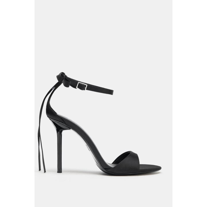 БОСОНОЖКИ С БАНТОМ И РЕМЕШКОМ