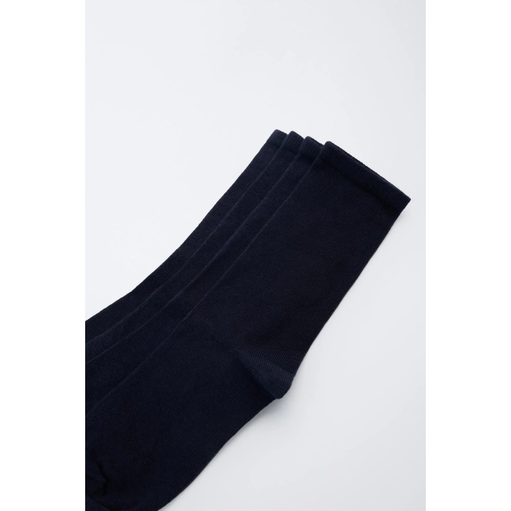 Пакет из четырех длинных носков