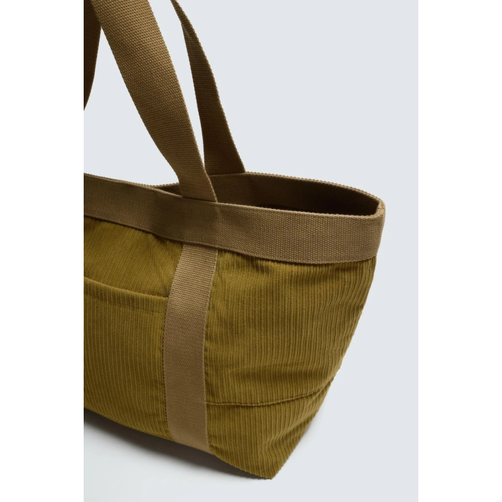 Сумка с эффектом вельвета