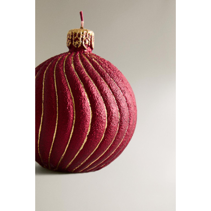 Рождественская свеча-шар для елочного украшения