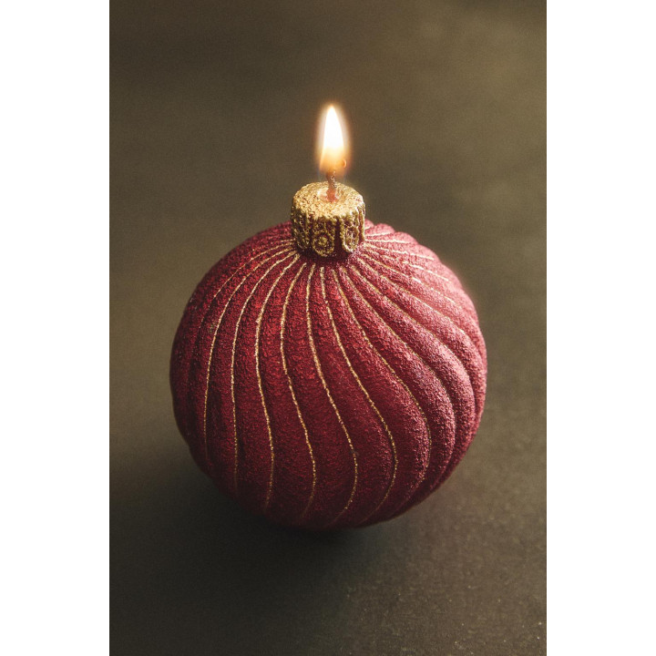 Рождественская свеча-шар для елочного украшения