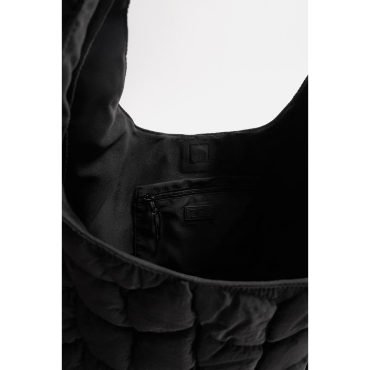 СТЕГАНАЯ НЕЙЛОНОВАЯ СУМКА