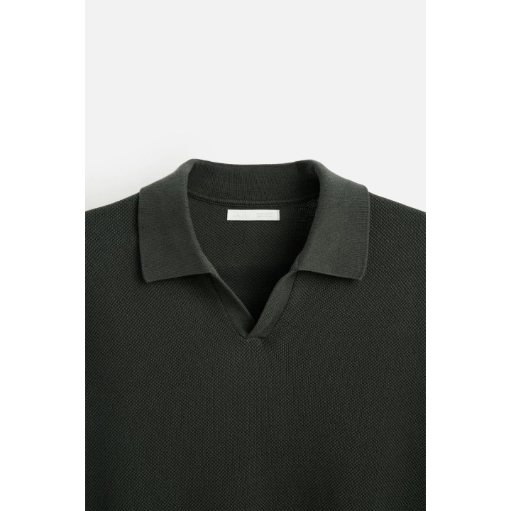 ПОЛО ИЗ РЕЛЬЕФНОГО ТРИКОТАЖА