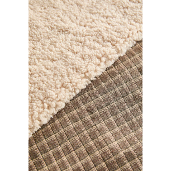 Плед для домашних животных в клетку