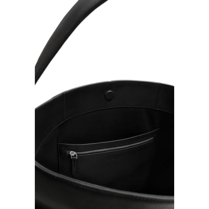 Сумка из кожи