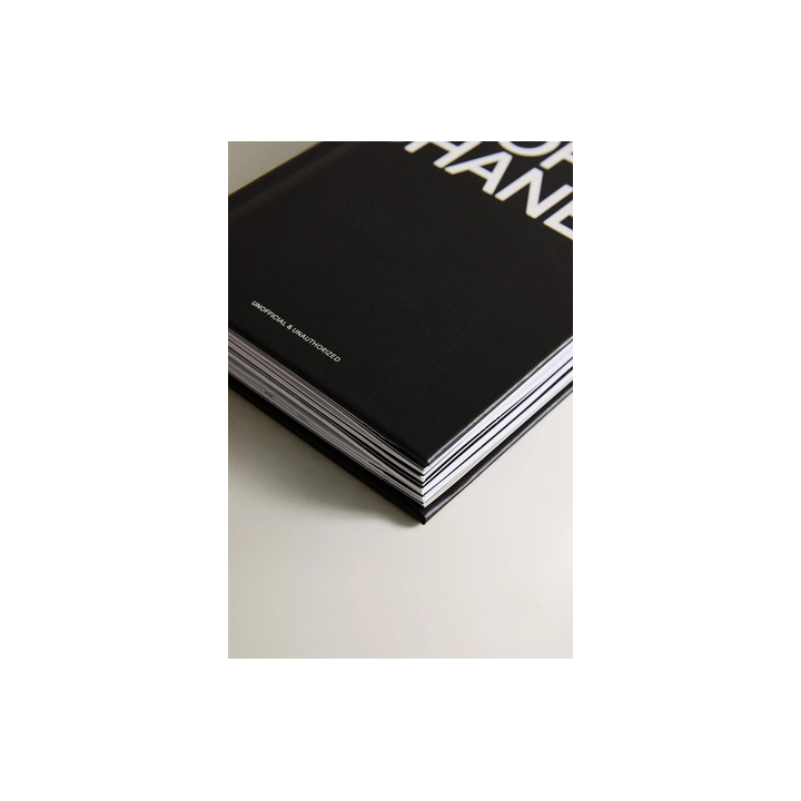 FASHION UNFOLDED "POP UP" BOOK (ENGLISH)