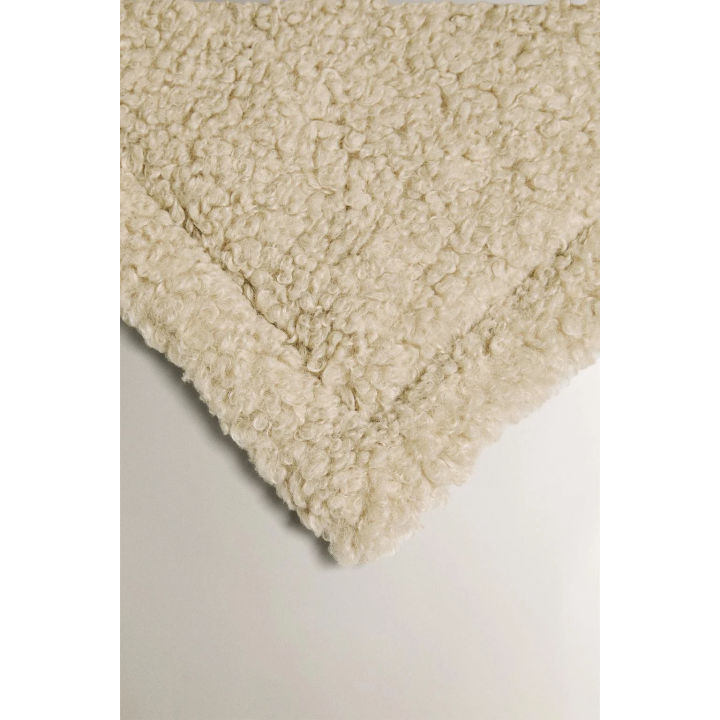 Плед-коврик для домашних животных с возможностью скручивания