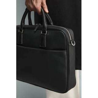 ПОРТФЕЛЬ ИЗ РЕЛЬЕФНОГО МАТЕРИАЛА