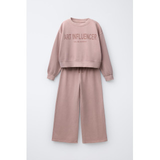 Комплект с вязаным свитшотом и широкими брюками с лозунгом