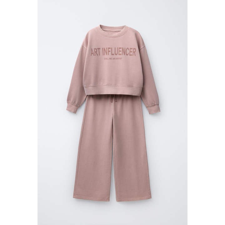 Комплект с вязаным свитшотом и широкими брюками с лозунгом