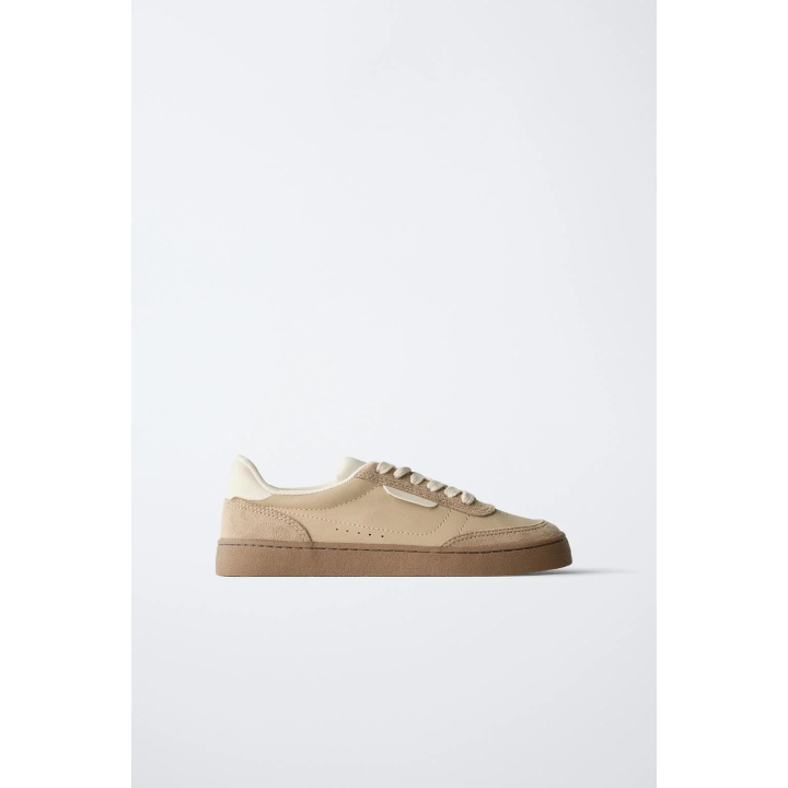 КРОССОВКИ С ОТДЕЛКОЙ