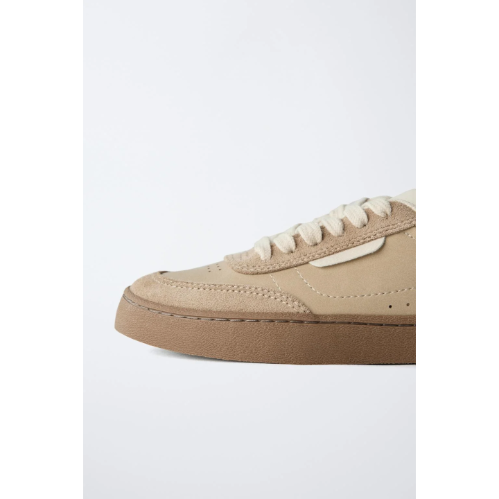 КРОССОВКИ С ОТДЕЛКОЙ