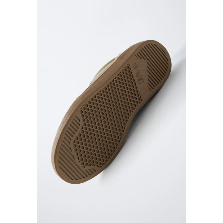 КРОССОВКИ С ОТДЕЛКОЙ