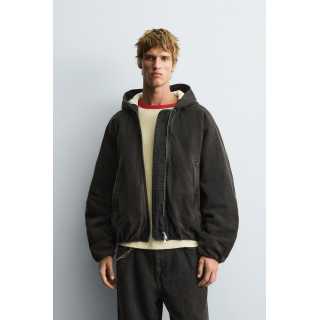 УТЕПЛЕННАЯ ДЖИНСОВАЯ КУРТКА С КАПЮШОНОМ