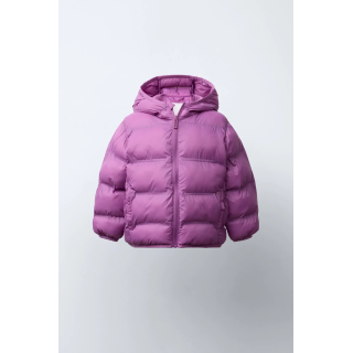 ЛЕГКАЯ СТЕГАНАЯ КУРТКА С КАПЮШОНОМ