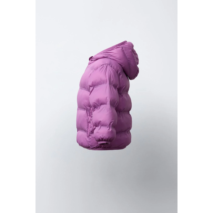 ЛЕГКАЯ СТЕГАНАЯ КУРТКА С КАПЮШОНОМ