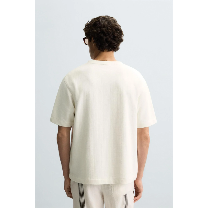 ТОЛСТОВКА REGULAR FIT ИЗ РЕЛЬЕФНОЙ ТКАНИ