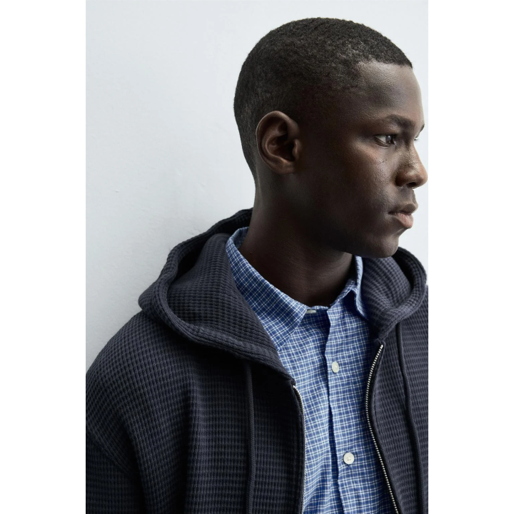 ТОЛСТОВКА НА МОЛНИИ С КВАДРАТНОЙ ТЕКСТУРОЙ