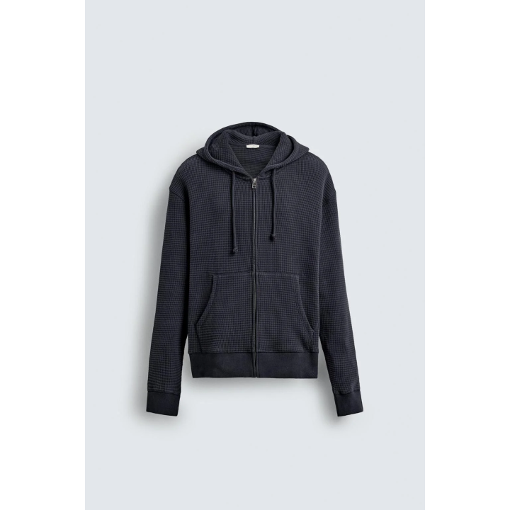 ТОЛСТОВКА НА МОЛНИИ С КВАДРАТНОЙ ТЕКСТУРОЙ