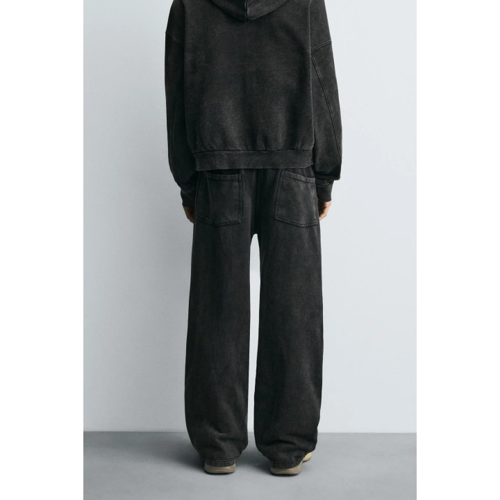 Джоггеры в свободном крое с эффектом потертости