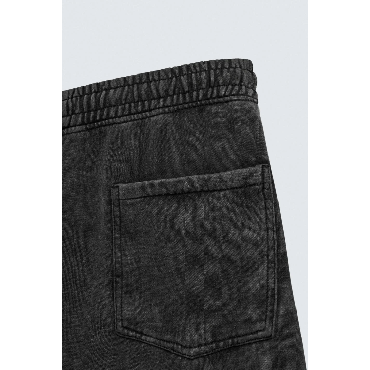 Джоггеры в свободном крое с эффектом потертости