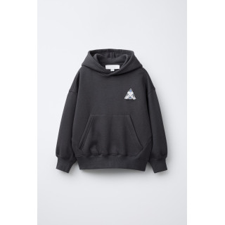 ХУДИ С РЕЛЬЕФНЫМ ПРИНТОМ