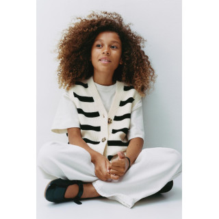 ТРИКОТАЖНЫЙ ЖИЛЕТ В ПОЛОСКУ