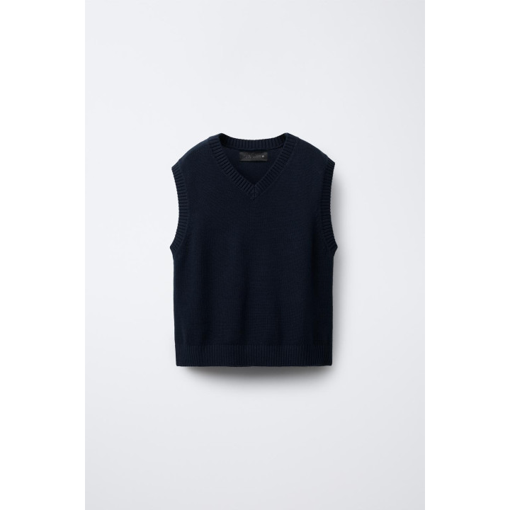 ТРИКОТАЖНЫЙ ЖИЛЕТ