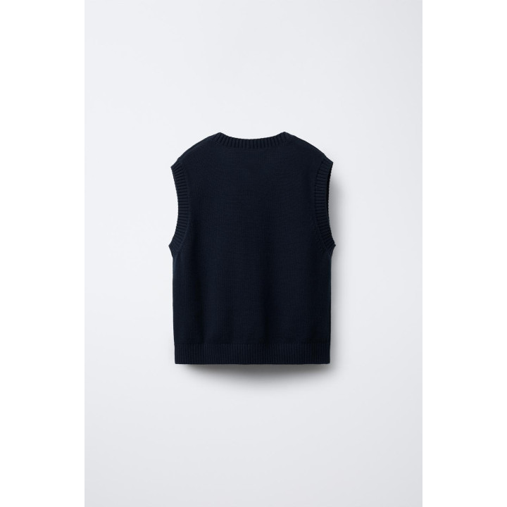 ТРИКОТАЖНЫЙ ЖИЛЕТ