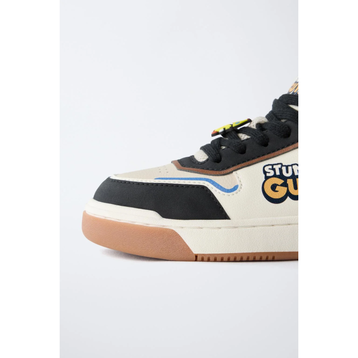 КРОССОВКИ STUMBLE GUYS ™ © SCOPELY