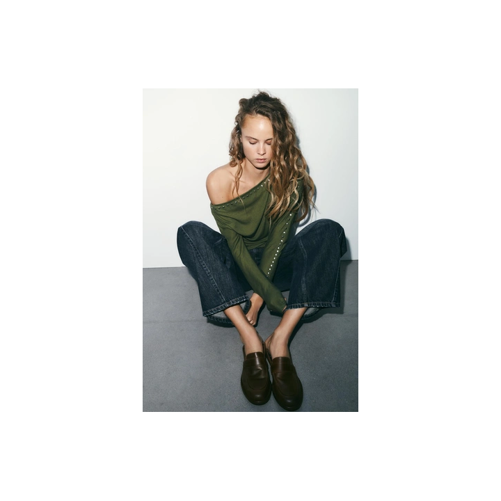 КОЖАНЫЕ ЛОФЕРЫ С ПЛАНКОЙ