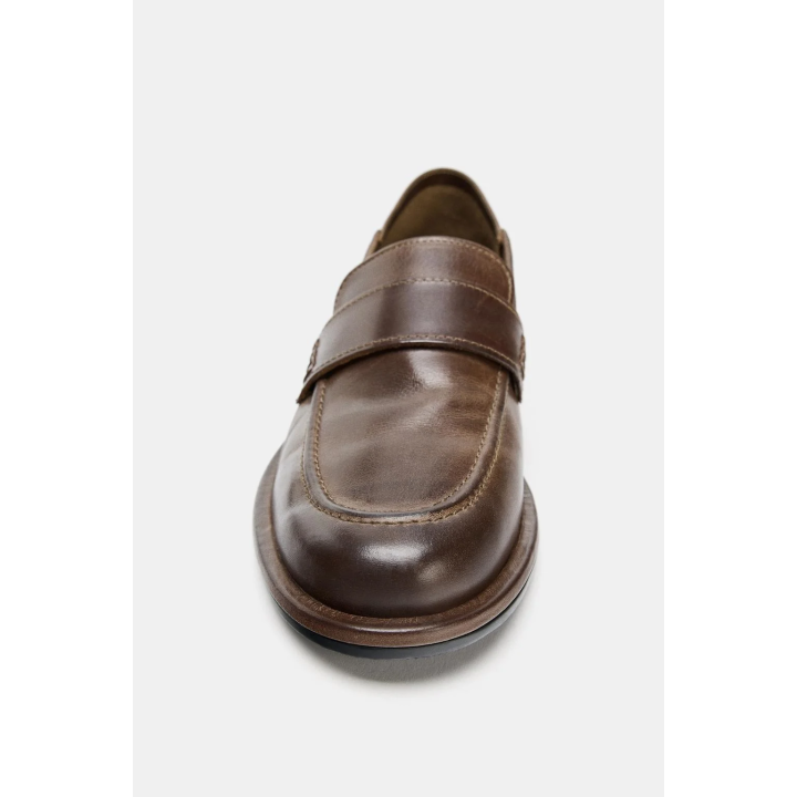 КОЖАНЫЕ ЛОФЕРЫ С ПЛАНКОЙ