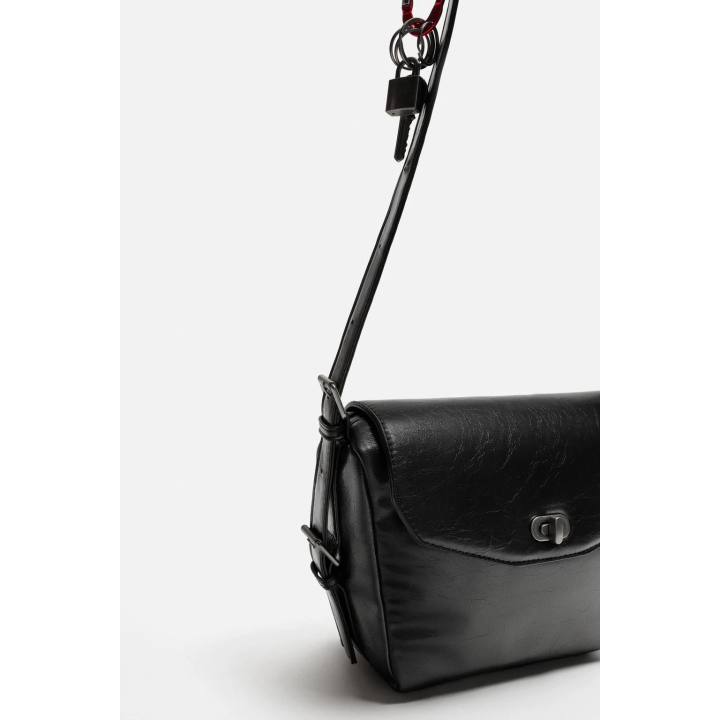 СУМКА С ЦЕПОЧКАМИ