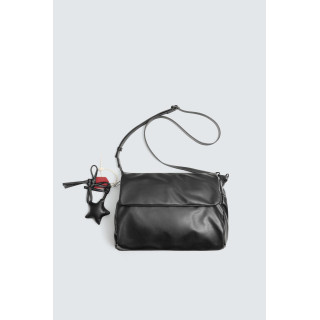 СУМКА-МЕССЕНДЖЕР С КЛАПАНОМ И БРЕЛОКОМ