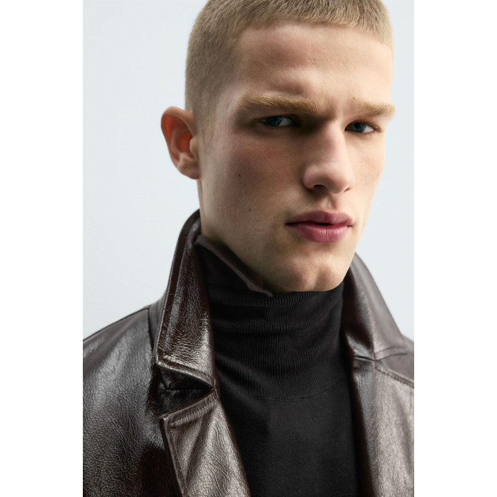 КУРТКА ИЗ ИСКУССТВЕННОЙ КОЖИ