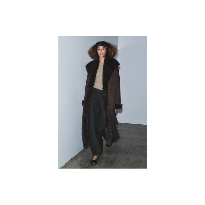 ПАЛЬТО ИЗ ИСКУССТВЕННОГО МЕХА С ПОЯСОМ — ZW COLLECTION