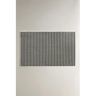 TEXTURED WAFFLE BATH MAT