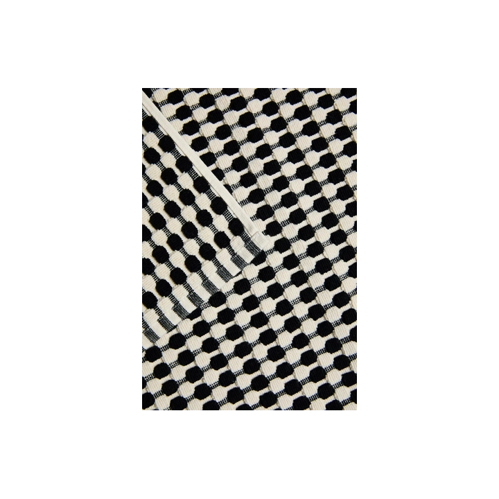 TEXTURED WAFFLE BATH MAT