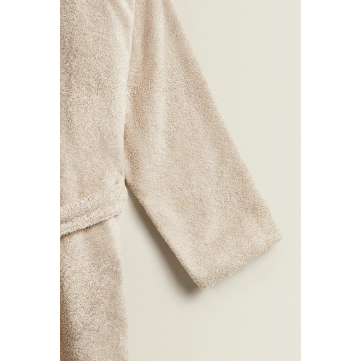 HOODED BATHROBE (360 GXM²)