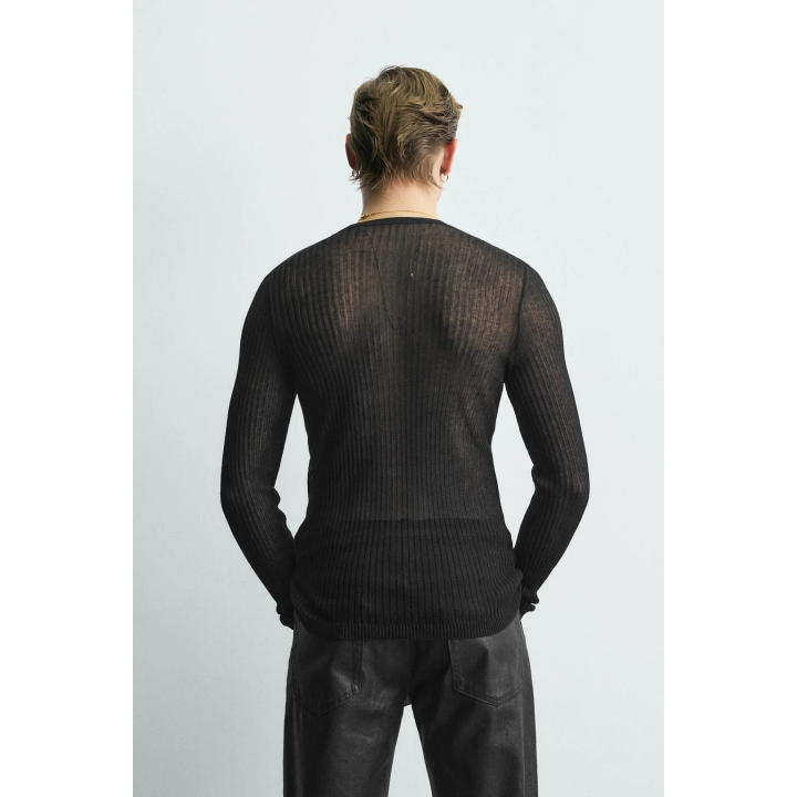 Узкий джемпер полупрозрачный