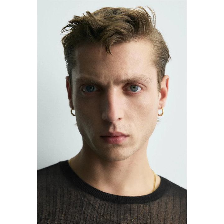 Узкий джемпер полупрозрачный