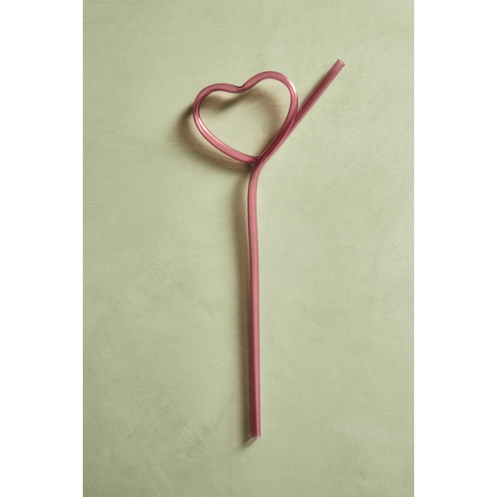 Пластиковая кружка zara красная