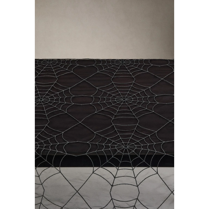 TULLE HALLOWEEN SPIDER WEB TABLECLOTH