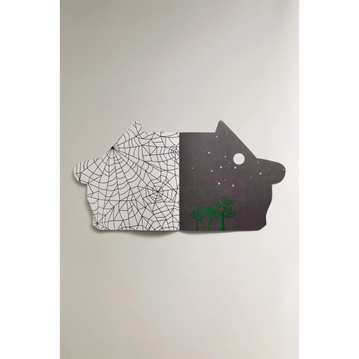 Тетрадь для хэллоуинских занятий и наклеек