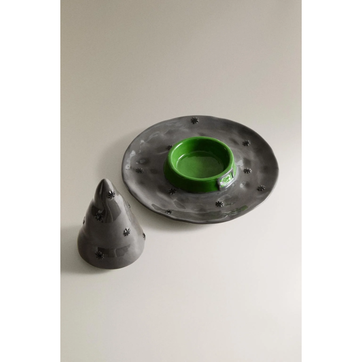 CHILDREN'S CERAMIC WITCH HAT PLATE
