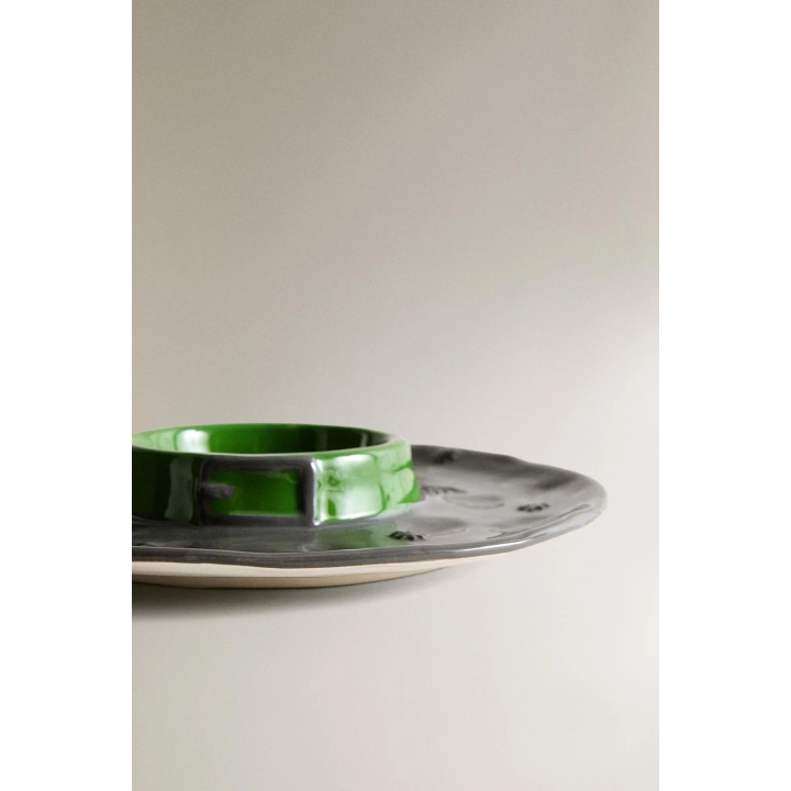 CHILDREN'S CERAMIC WITCH HAT PLATE