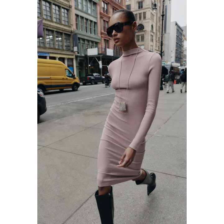 ПЛАТЬЕ МИДИ В РУБЧИК